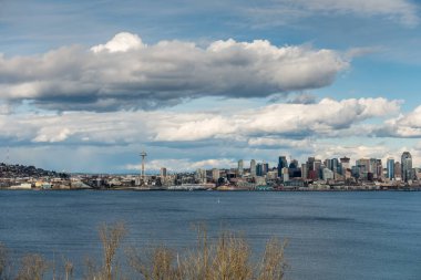 Seattle ve bulutlar 3