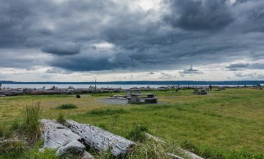 Karanlık fırtına bulutları 3