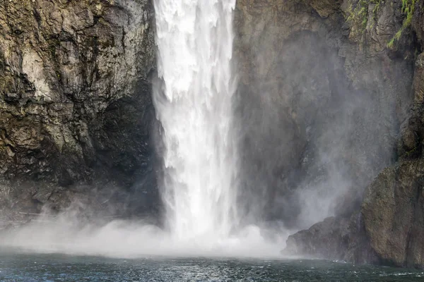 Nedredelen av Snoqualmie Falls — Stockfoto