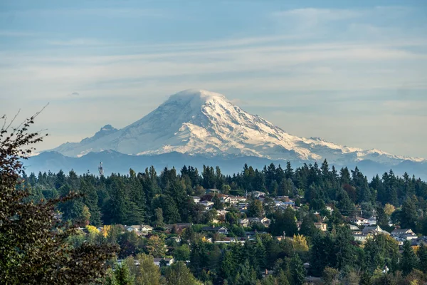 Göz kamaştırıcı Rainier Dağı 2