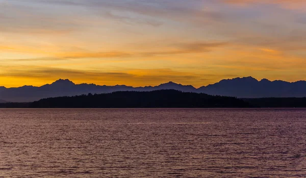 Montanhas Olímpicas Sunset Silhouette 3 — Fotografia de Stock