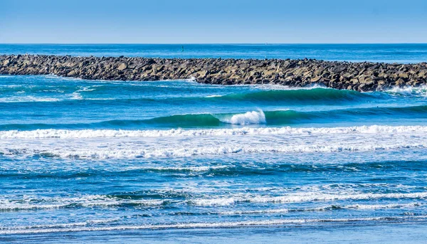 Ondas Rolar Longo Molhe Westport Washington — Fotografia de Stock