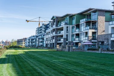 Ruston 'da Tacoma, Washington yakınlarındaki binaların manzarası.