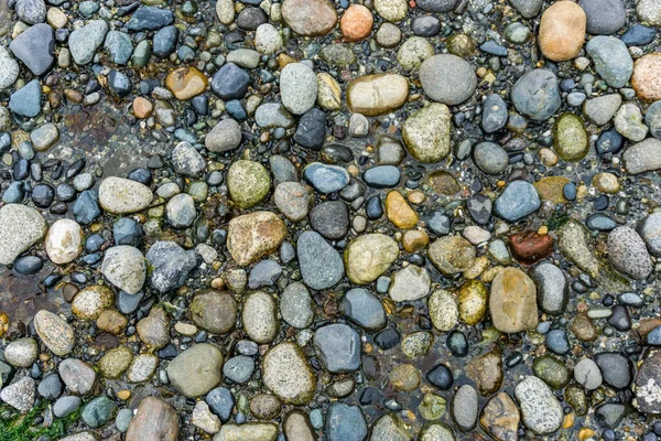Ein Steinschlag Ufer — Stockfoto