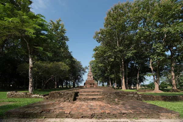 Antik pagoda adlı Wat pha sak Tapınağı, Chiang saen, Tayland