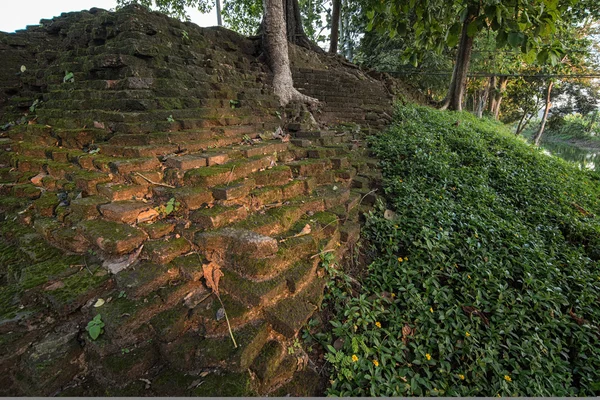 eski Chiang Saen ilçe, Chiang Rai, Tayland çevresinde antik duvar