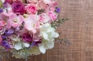 Güzel taze düğün grup pembe lila mor beyaz 