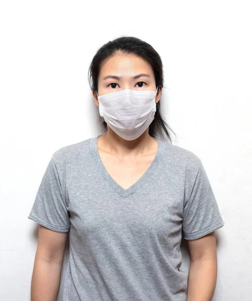 Azjatycka Bizneswoman Casual Healthy Face Mark Protect Corona Virus Isolated — Zdjęcie stockowe