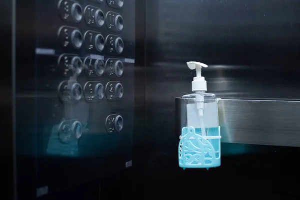 Antiseptisk Hygiejne Healthcare Conct Wash Gnide Hånd Sanitizer Gel Flaske - Stock-foto