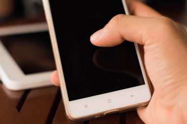  akıllı telefon kullanma