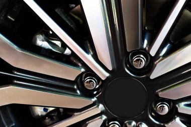 Tekerlek otomobil en fazla yeni modeli.  