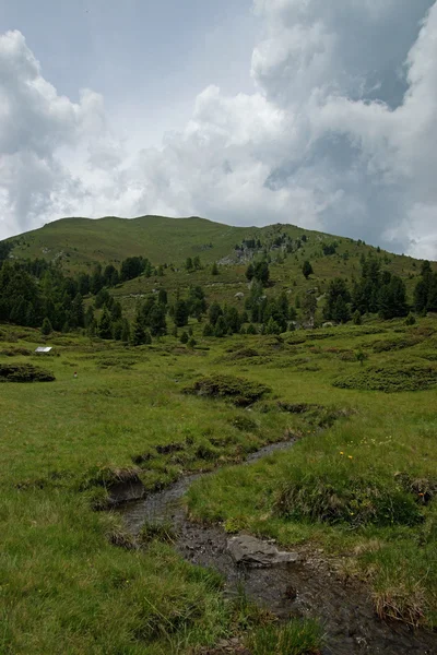 Paesaggio sulla Nock Alp Street, Carinzia, Austria — Foto Stock