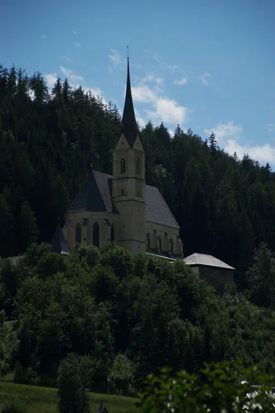 Wallfahrtskirche Heiliger Leonhard ob Tamsweg, Österreich — Stockfoto