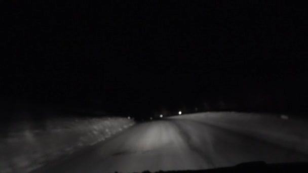 Noche en coche en Troms, Noruega — Vídeo de stock