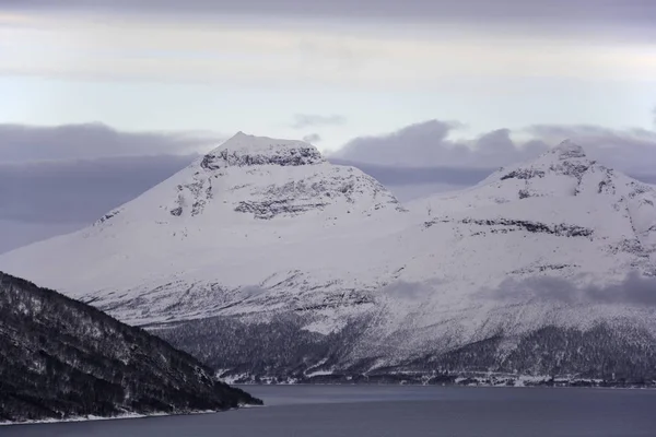 Sorkjosleira Fjord, Troms, Norway — Stock fotografie
