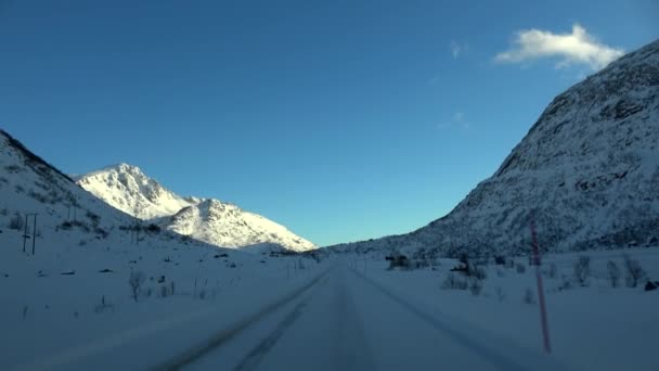 Fahrt auf flakstad auf den Lofoten, Norwegen — Stockvideo