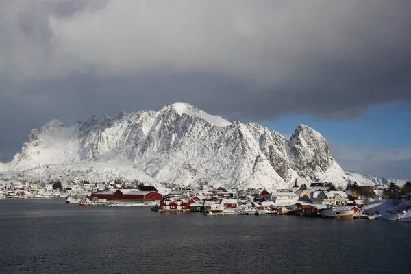 Reine, Lofoty, Norsko — Stock fotografie