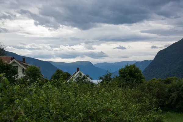 Lustrafjord, sogn og fjordane, norwegen — Stockfoto