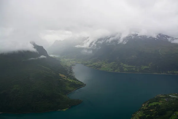 视图从 Hoven 山, Nordfjord, 挪威 — 图库照片