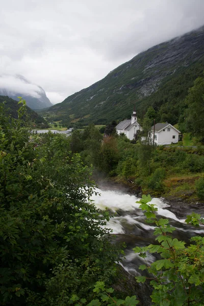 Hellesylt, more og romsdal, Norwegen — Stockfoto