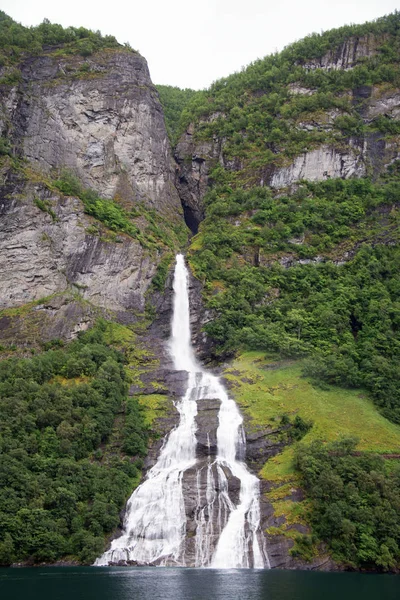 Geirangerfjorden, More og Romsdal, Norway — Zdjęcie stockowe