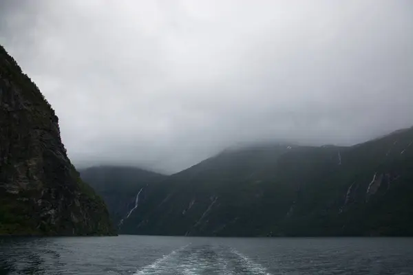 Geirangerfjorden, More og Romsdal, Noruega — Foto de Stock