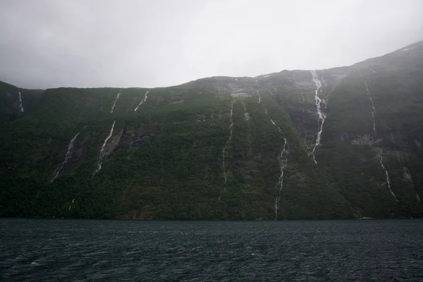 Geirangerfjorden, More og Romsdal, Norvegia — Foto Stock