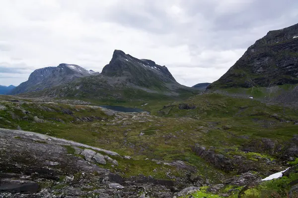 Valldalen, Moere og Romsdal, Norway — Stok fotoğraf