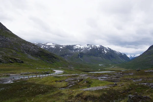 Valldalen, Moere og Romsdal, Norway — Stok fotoğraf