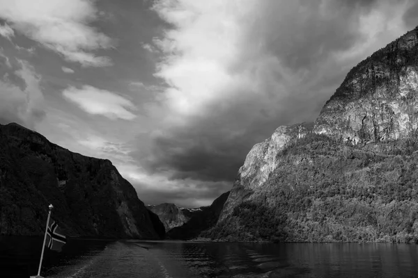 Naeroyfjord, Sogn og Fjordane, Noruega —  Fotos de Stock