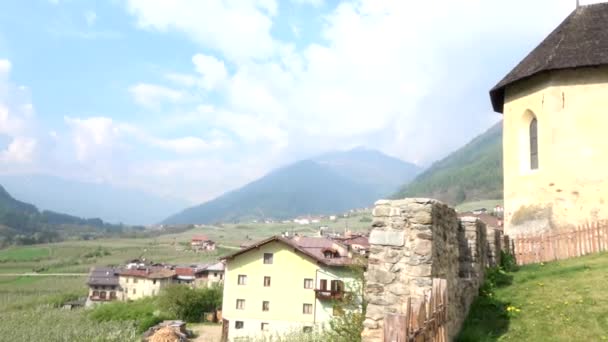 Кальдес Коммуна Трентино Севере Италии — стоковое видео
