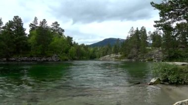 Nehir Rauma şehrin Bjorli Oppland, Norveç.