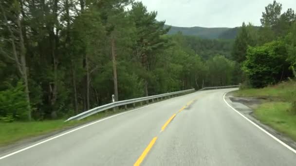 Conduzca Agosto Por Carretera Rural Rv64 Entre Andalsnes Afarnes Noruega — Vídeos de Stock