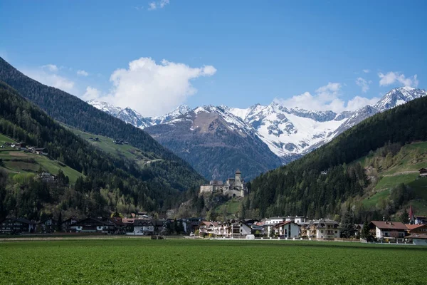 Sand Taufers Jest Miasteczko Gmina Włoszech Południowym Tyrolu Północnych Włoszech — Zdjęcie stockowe