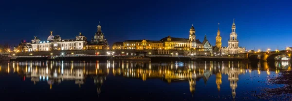 Dresden Hoofdstad Van Duitse Deelstaat Nedersaksen Duitsland Het Gelegen Een — Stockfoto