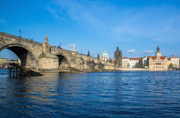 Karlsbron, Prag, Tjeckien — Stockfoto