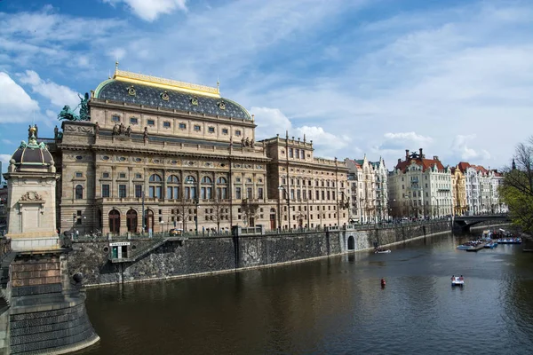 Ulusal Tiyatro, prague, Çek Cumhuriyeti — Stok fotoğraf