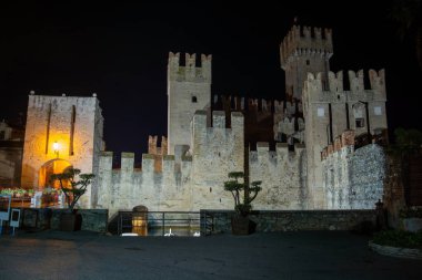 Scaligero Kalesi, sirmione, İtalya