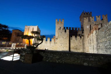 Scaligero Kalesi, sirmione, İtalya