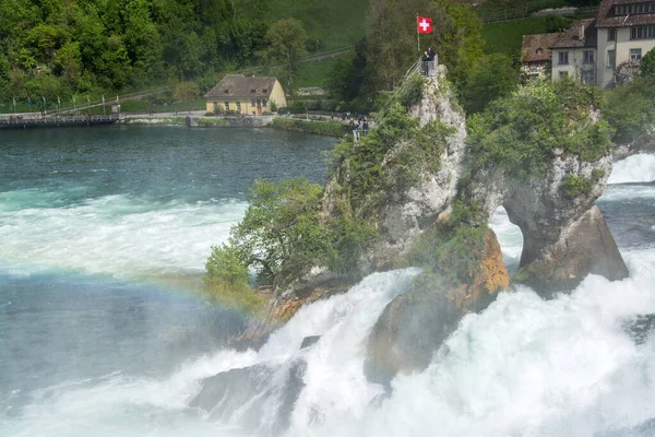 瑞士沙夫豪森莱茵河瀑布 — 图库照片
