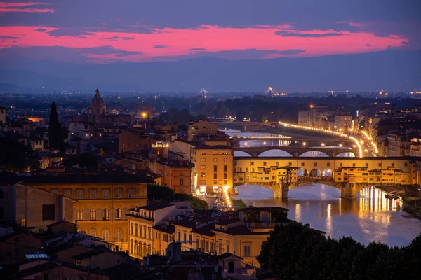 Ponte Vecchio, Firenze, Olaszország — Stock Fotó