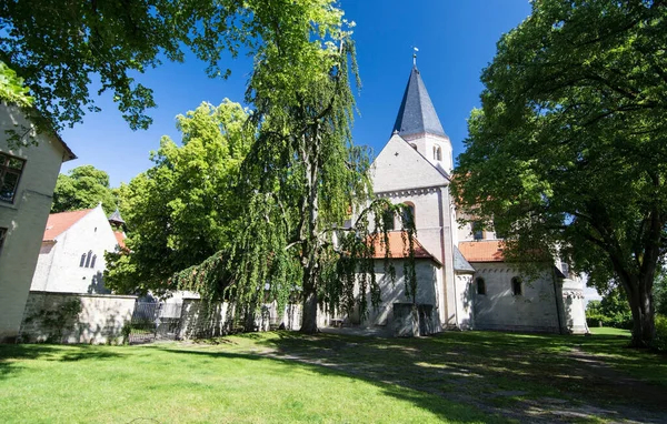 Kaiserdom, koenigslutter, deutschland — Stockfoto