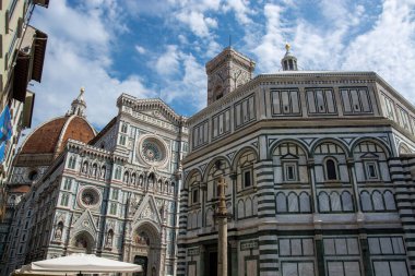 Floransa Katedrali (İtalyanca: Cattedrale di Santa Maria del Fiore, İngilizce: Saint Mary of the Flower) İtalya 'nın Floransa şehrinde bulunan bir katedraldir..