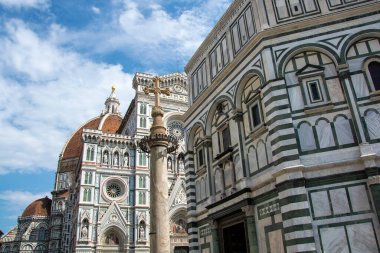 Floransa Katedrali (İtalyanca: Cattedrale di Santa Maria del Fiore, İngilizce: Saint Mary of the Flower) İtalya 'nın Floransa şehrinde bulunan bir katedraldir..