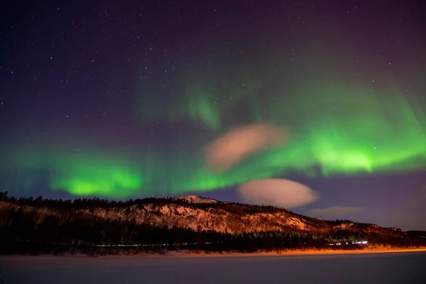 Una Aurora Boreal Veces Conocida Como Luces Polares Auroras Boreales —  Fotos de Stock