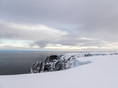 Kuzey Burnu, Norveç 'in Mageroya adasının kuzey kıyısında yer alan bir pelerindir. Pelerin Norveç 'in Troms og Finnmark ilçesine bağlı Nordkapp Belediyesi' nde bulunmaktadır..