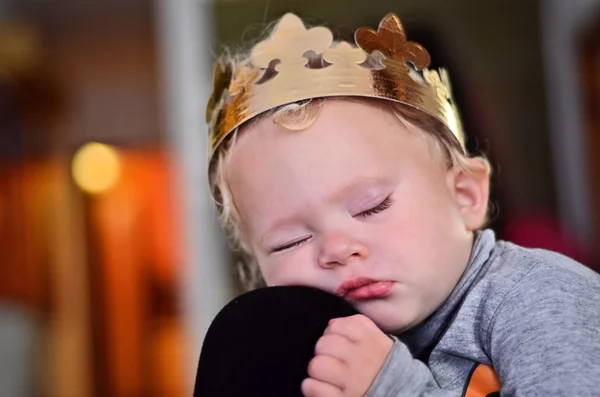 Child in a gold crown — Stock Photo, Image