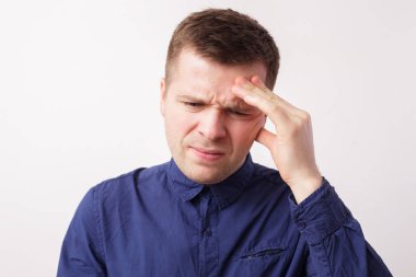 bir şeyler hatırlamaya çalışıyorum