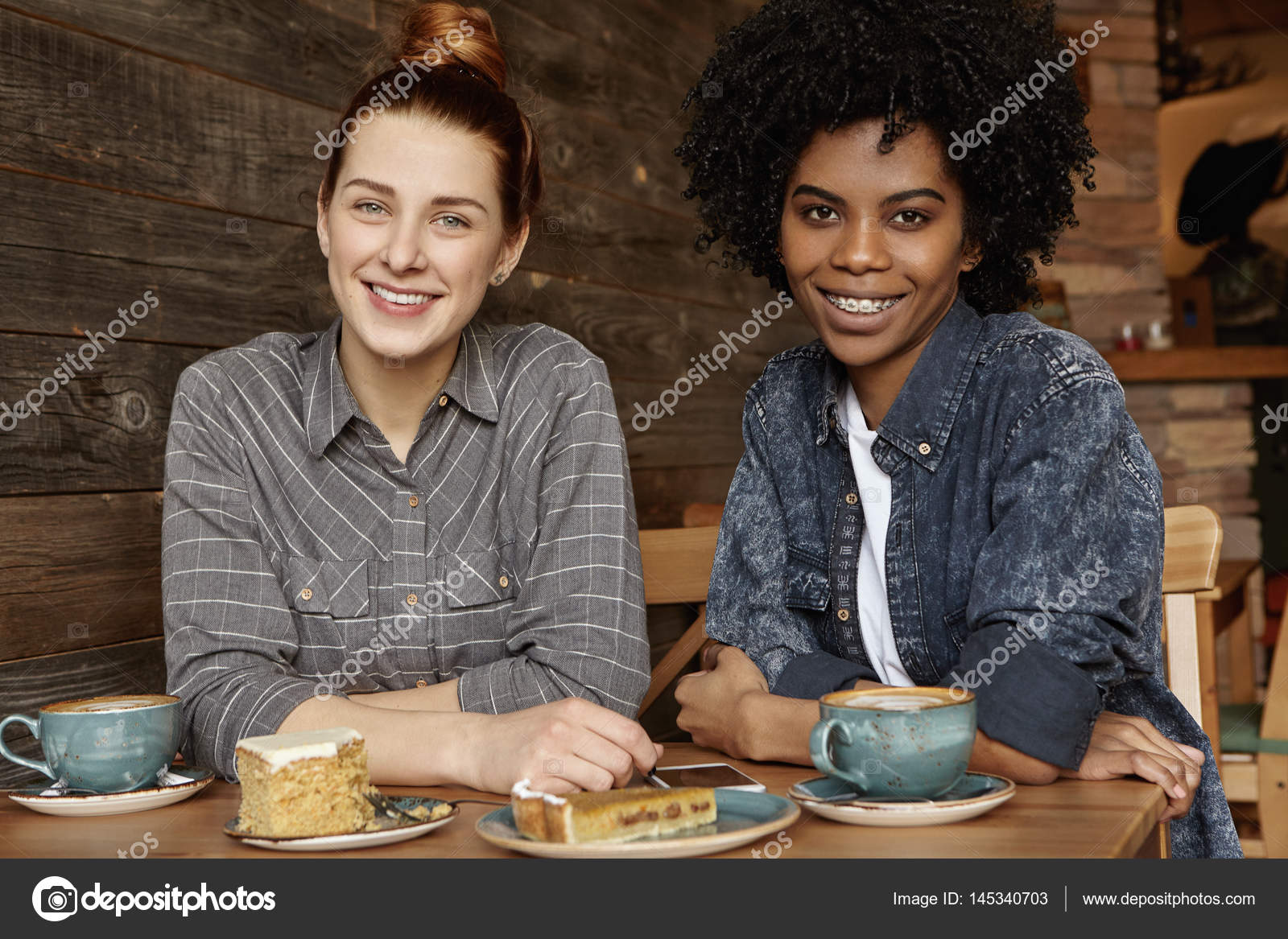 partage femme Interracial