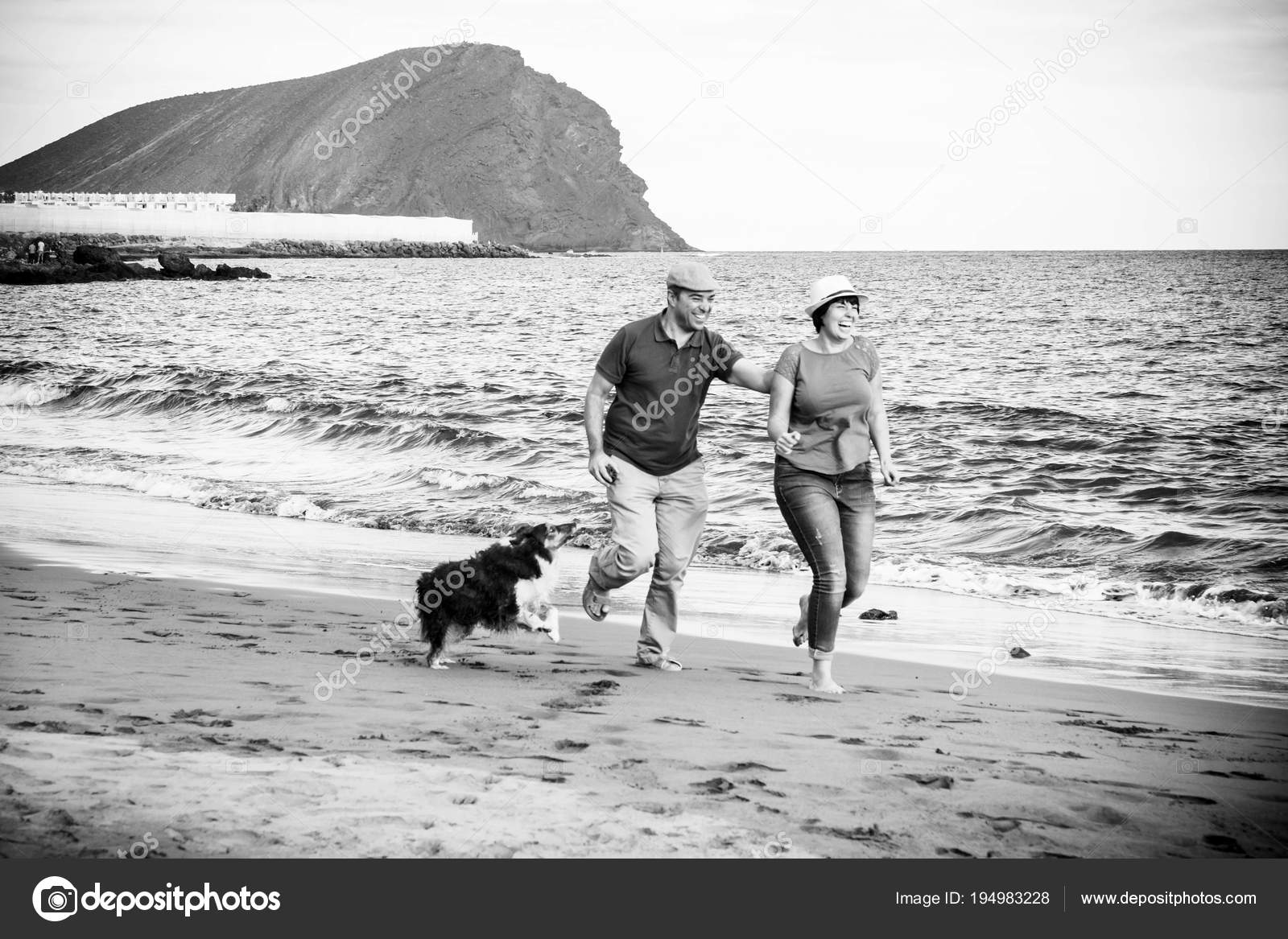 Black Sea Beach Nude - Nice Couple Caucasian Walking Beach Shore Barefoot Naked ...